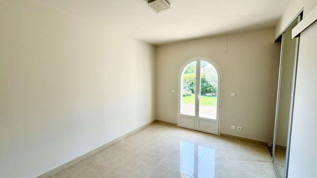 Maison piscine 220m² aix nord - photo 14