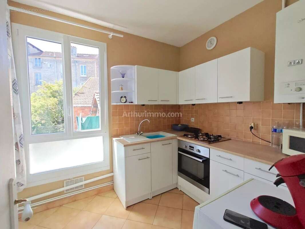 Appartement à VILLENEUVE-SAINT-GEORGES