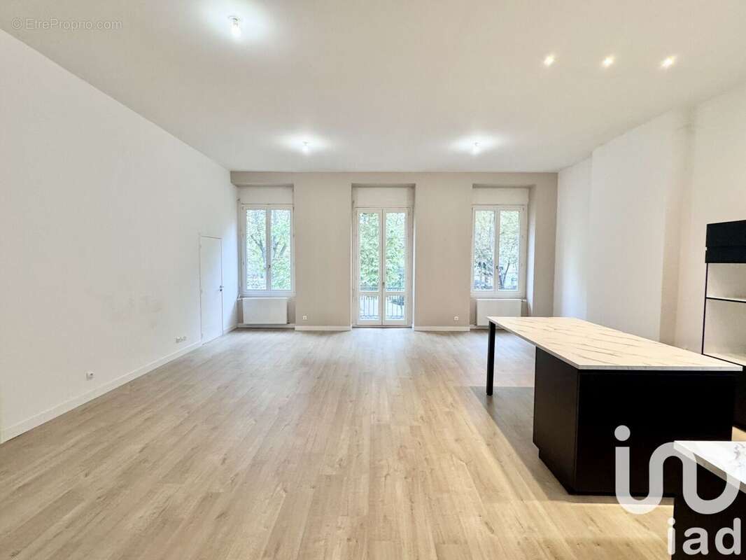 Photo 2 - Appartement à SAINT-ETIENNE