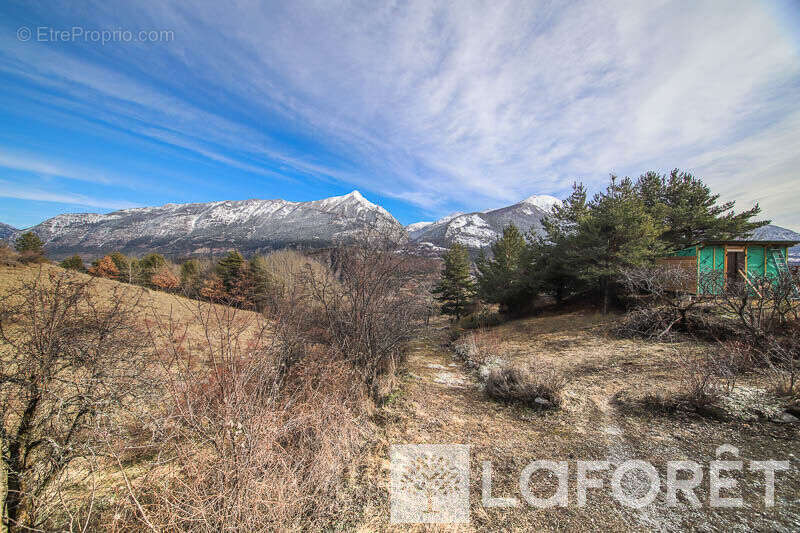 Maison à CHATEAUROUX-LES-ALPES