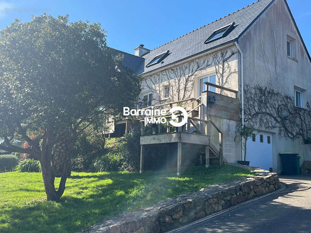 Maison à ROSCANVEL