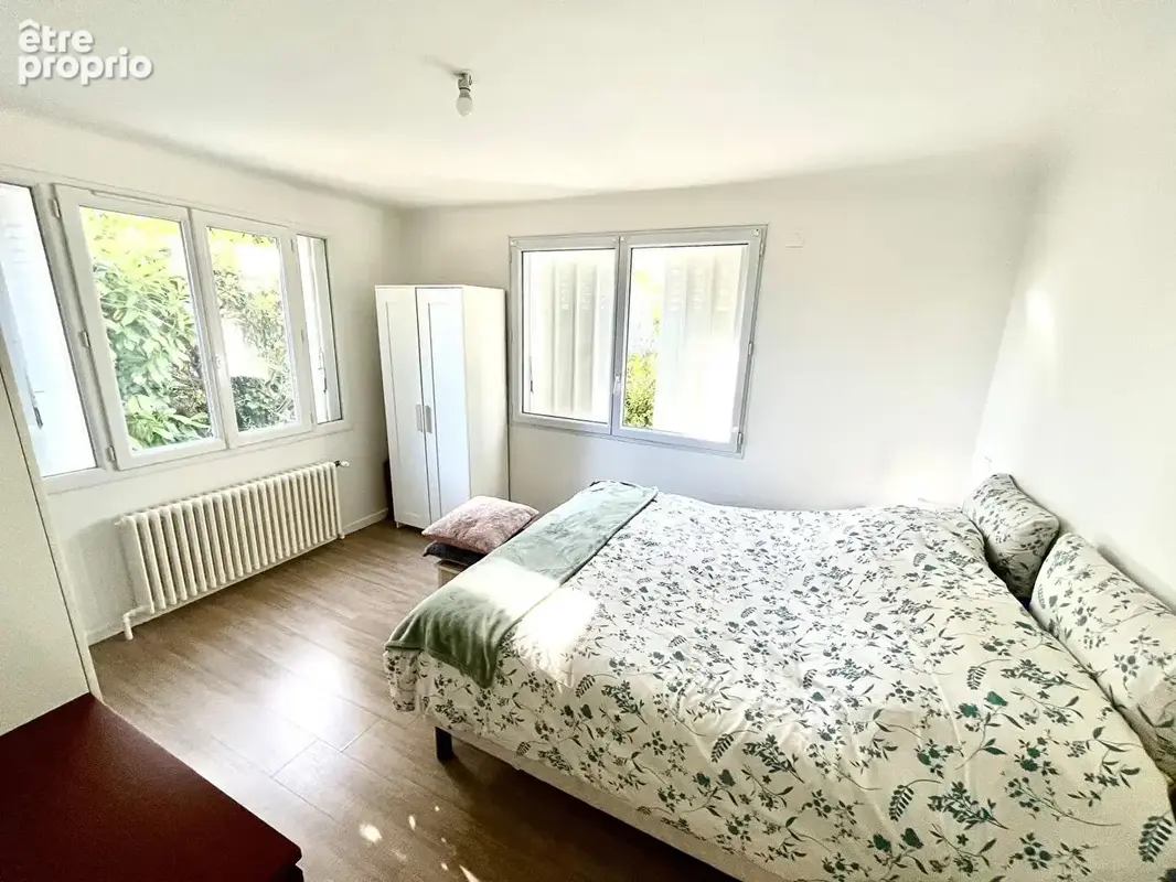 SAINT-LEU-LA-FORÊT, maison individuelle de 157 m² sur sous-sol total, sur un terrain de 563 m². - photo 8