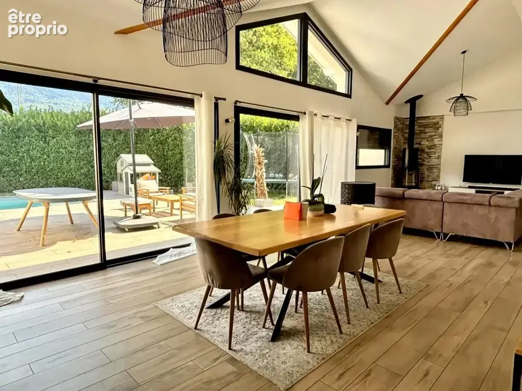 Maison 6 pièces 140 m² à vendre à Vaulnaveys-Le-Haut (38410) - photo 6