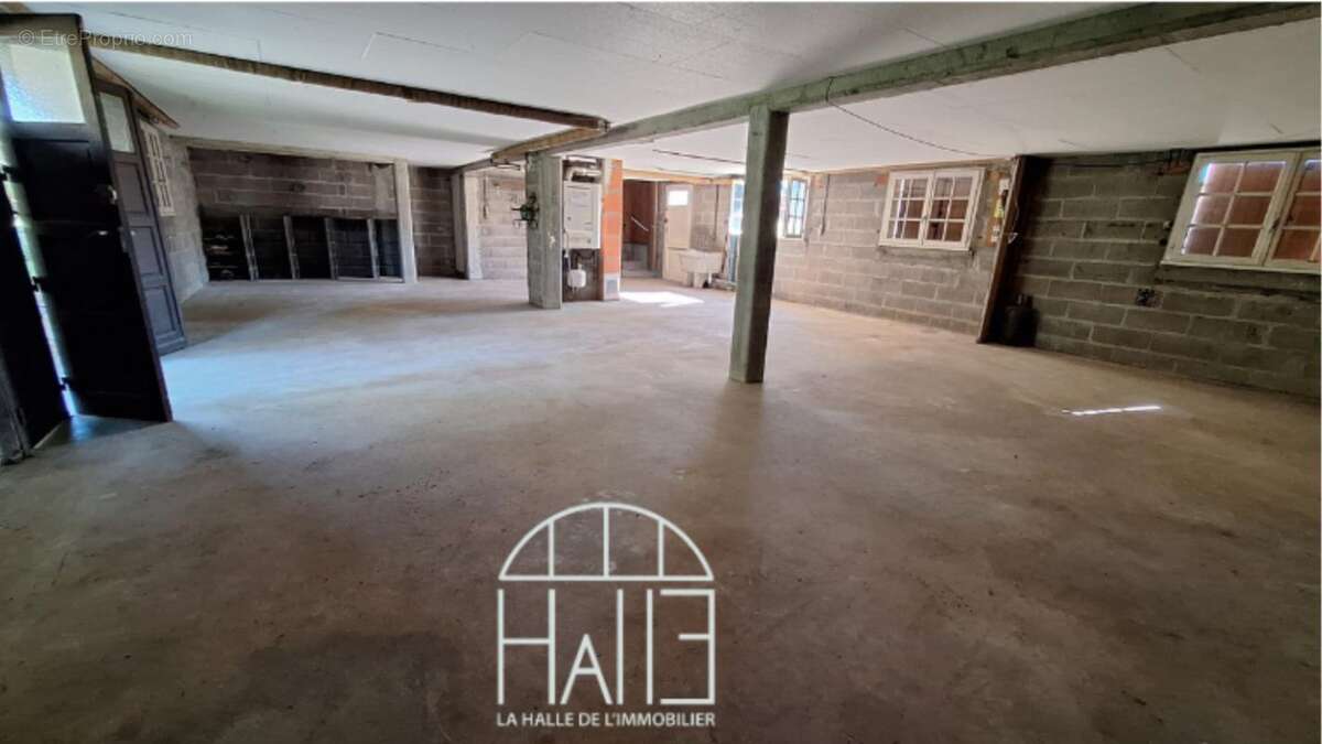 Maison à SAINT-JUNIEN