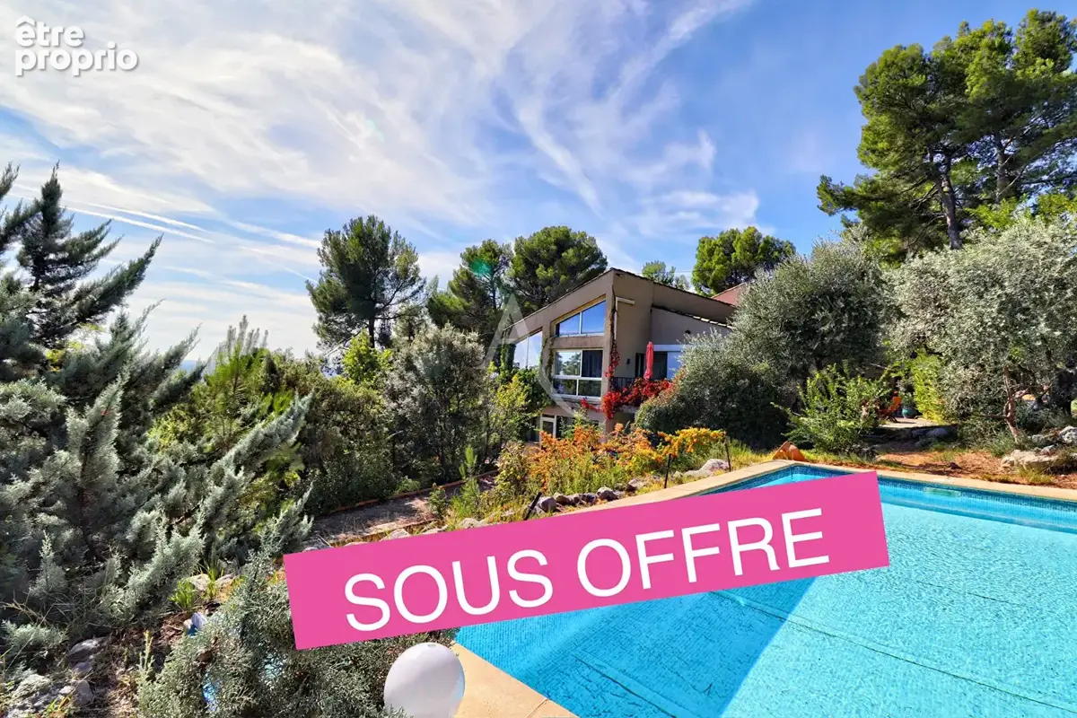 Photo Maison à Pierrevert au prix de 550 000€