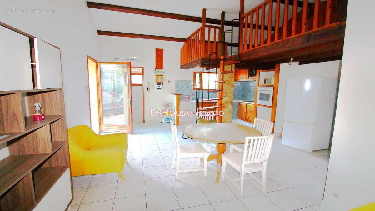 Maison à MARSEILLE-4E