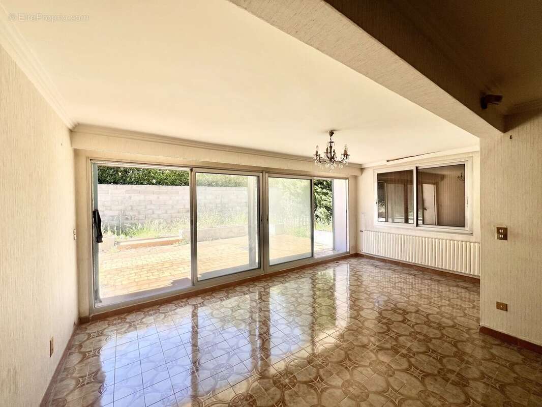 Maison à MARSEILLE-11E