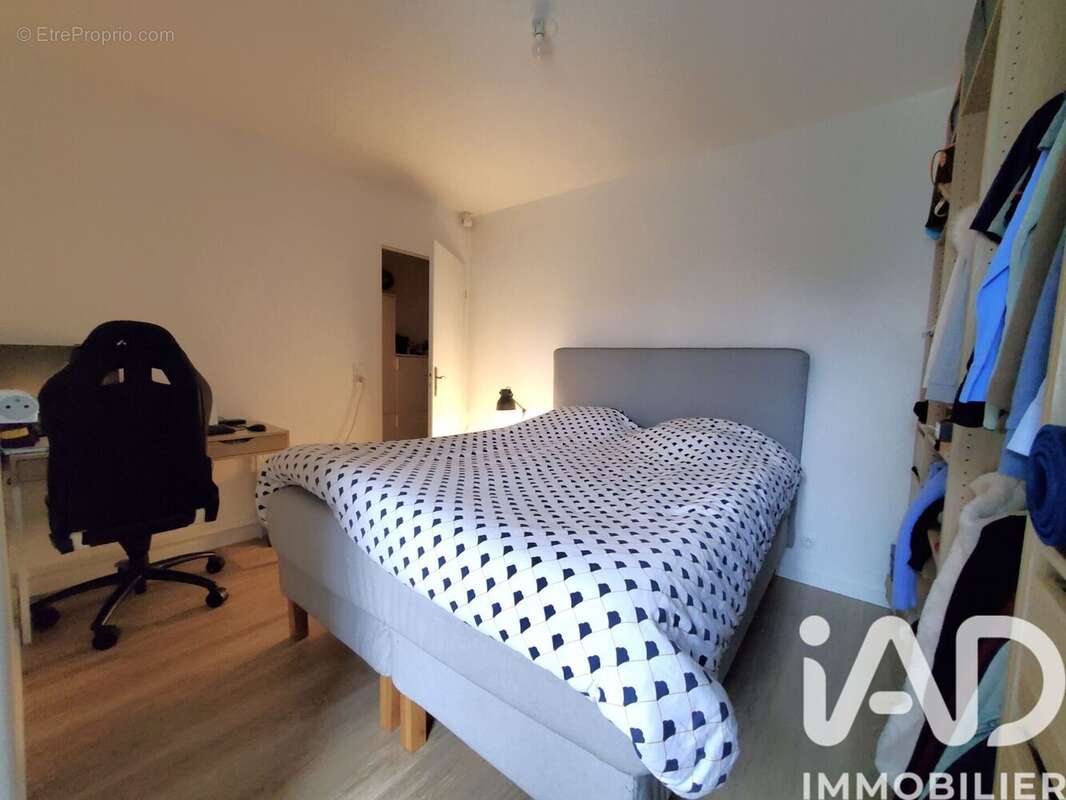 Photo 9 - Appartement à VOISINS-LE-BRETONNEUX