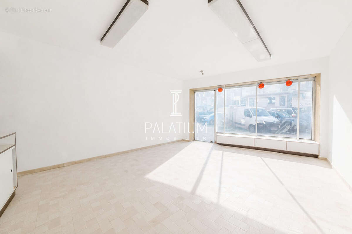 Commerce à MANOSQUE