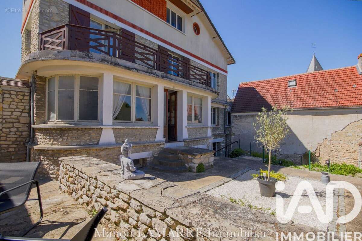 Photo 9 - Maison à VETHEUIL