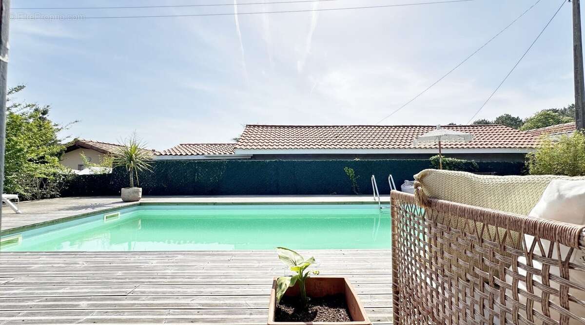 Maison à SOUSTONS