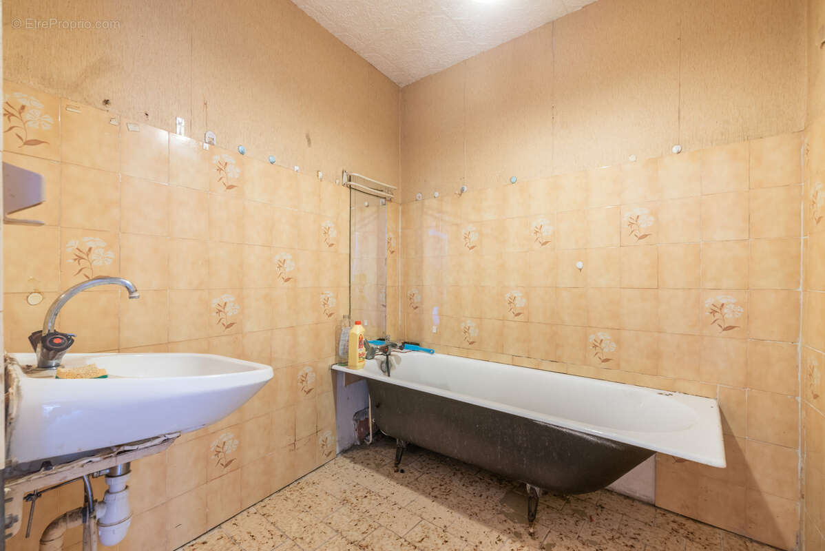 Maison à SAINT-GEORGES-LAGRICOL