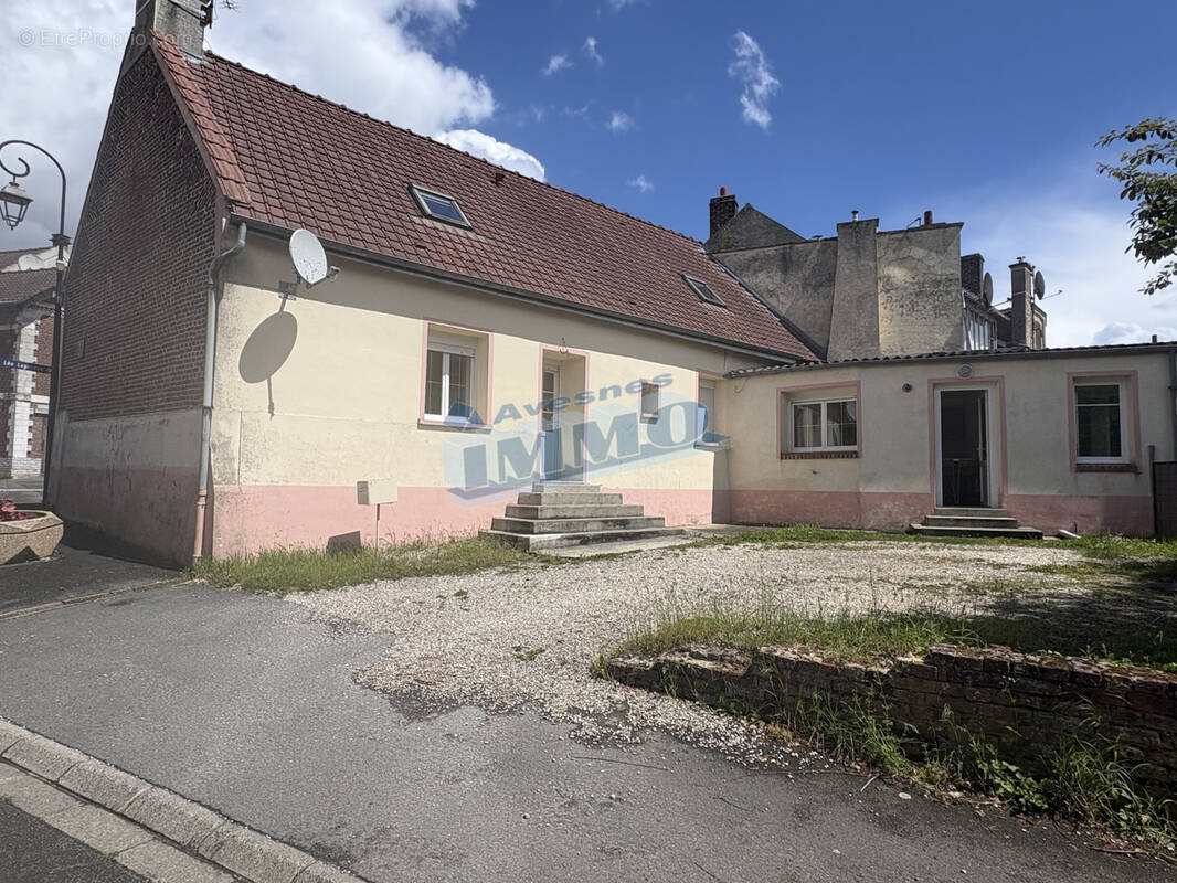 Maison à AVESNES-LE-COMTE