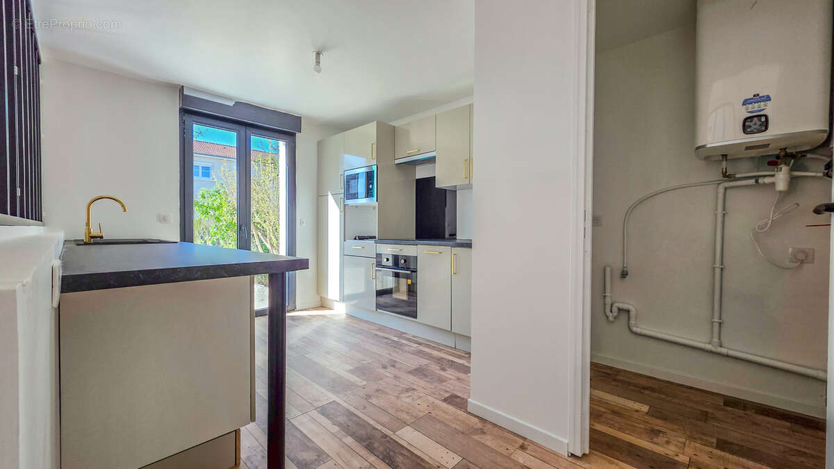 Maison à SARTROUVILLE