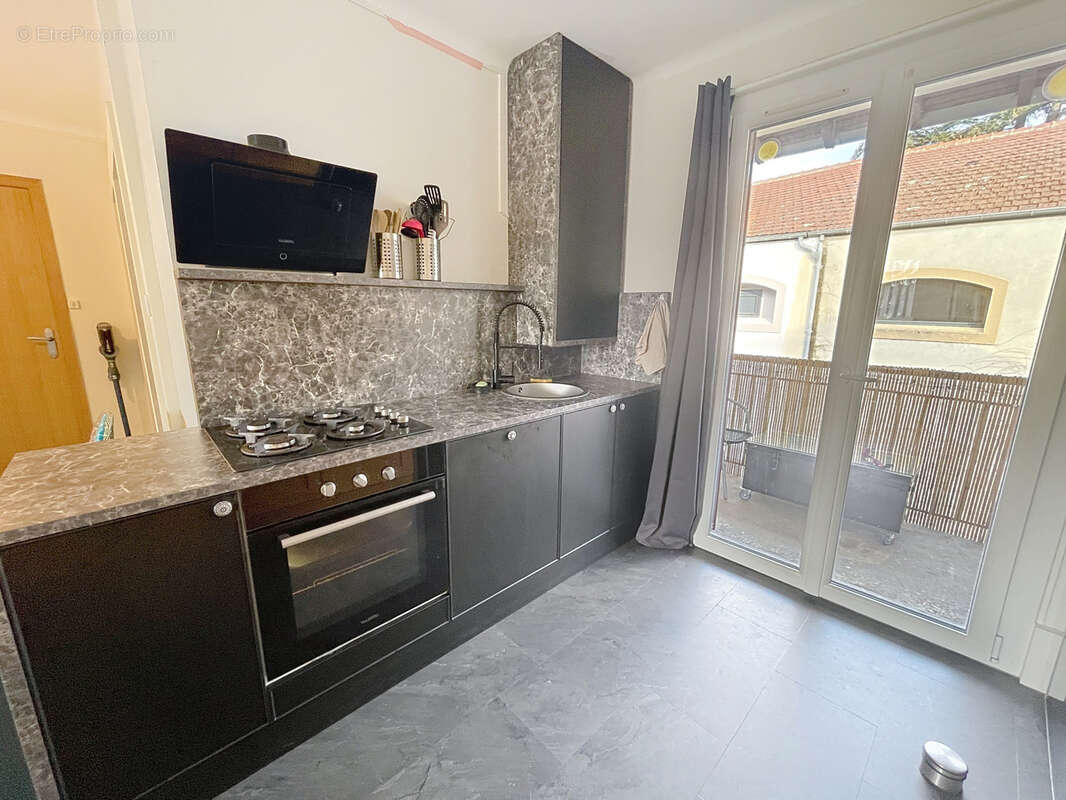 Appartement à VERNAISON