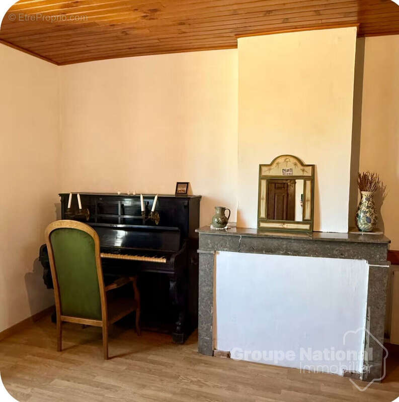 Maison en pierres de 130m2 sur 313m2 de terrain à Cornillon - photo 9
