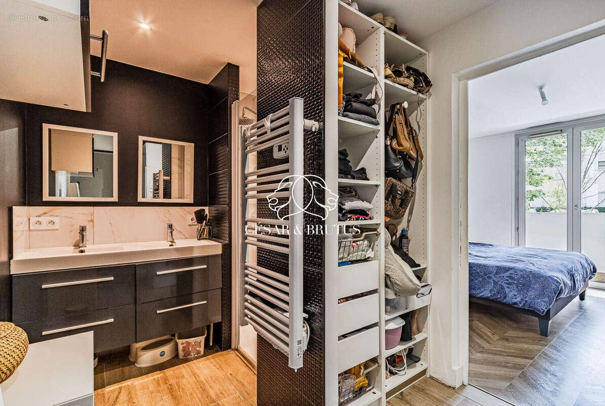 Appartement à LYON-7E