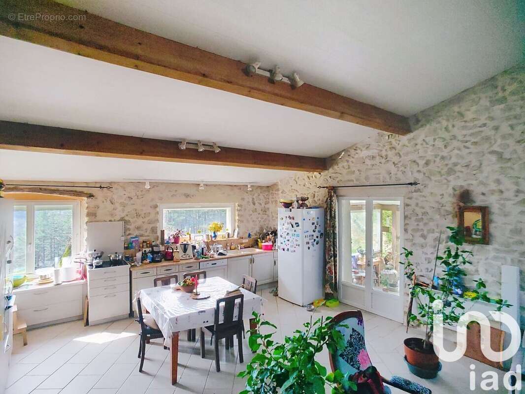 Photo 8 - Maison à MAUVES