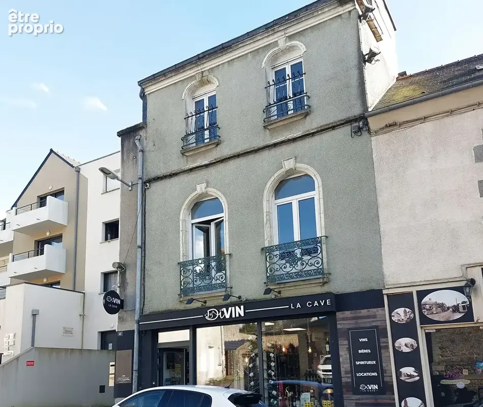 Appartement à ARGENTRE-DU-PLESSIS