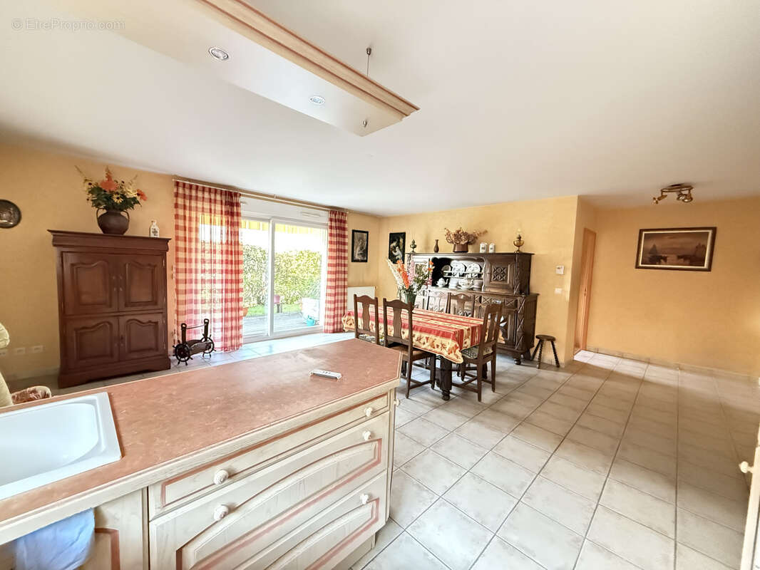 Appartement à UGINE