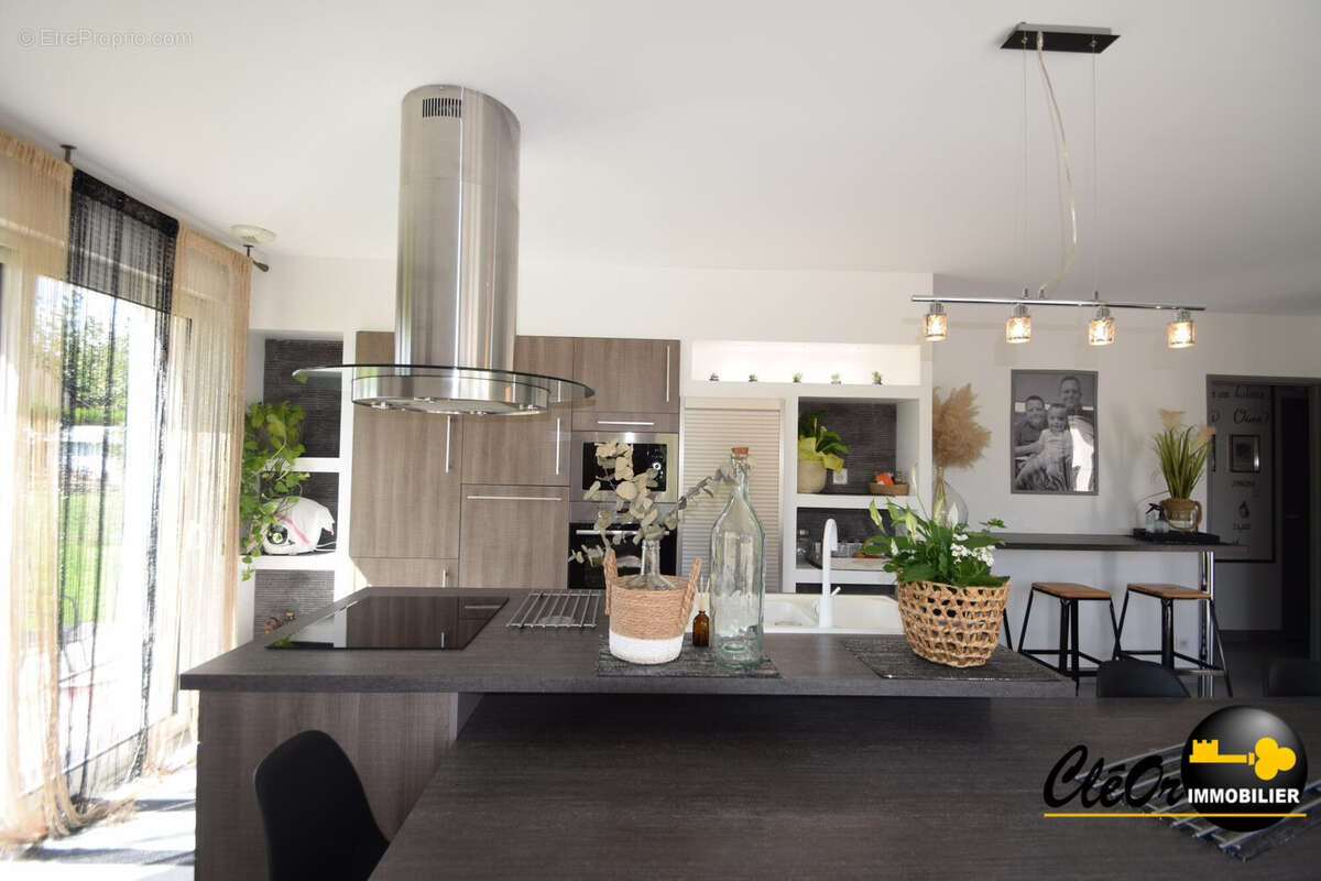 Maison à SAINT-GERMAIN-DU-PLAIN