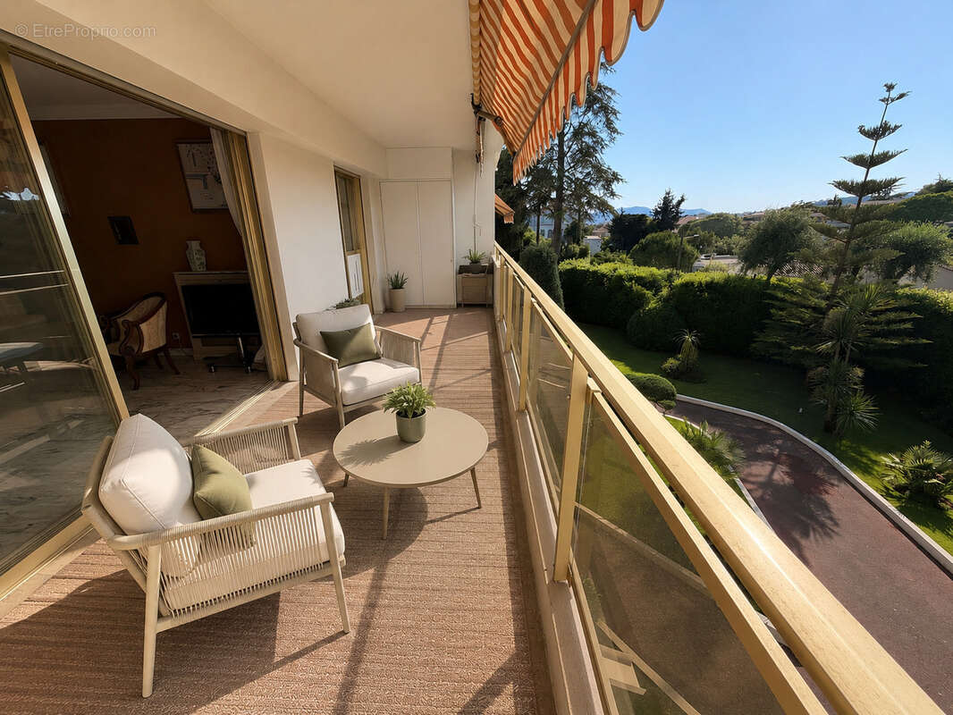 Appartement à CANNES
