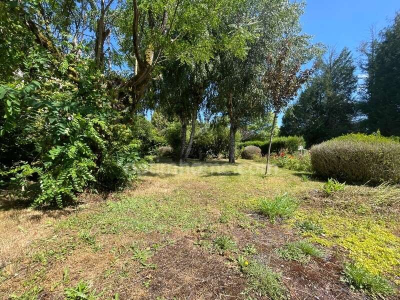 Maison à MAGNAC-LAVAL