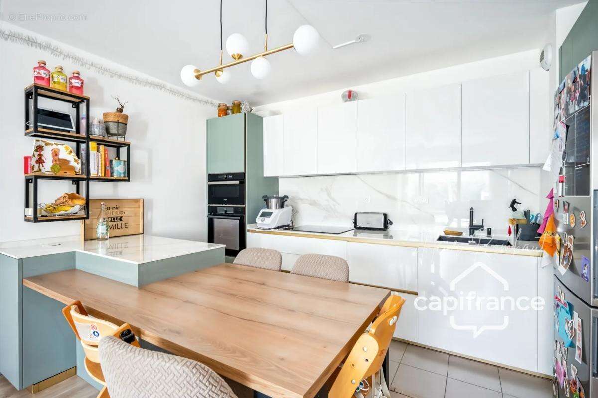 Appartement à MAUREPAS