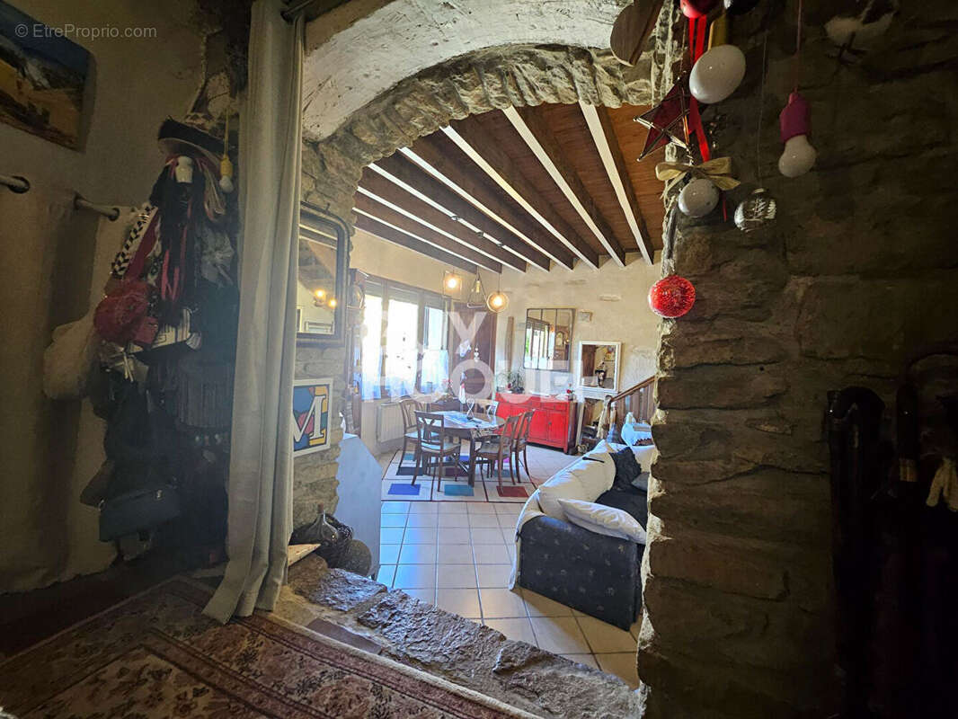Maison à LA LIVINIERE