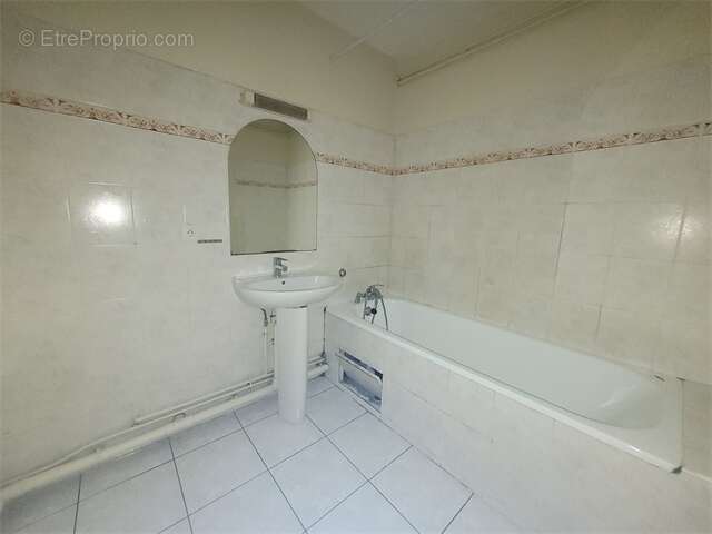 Appartement à SAINT-NICOLAS-DE-PORT