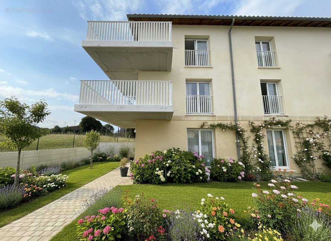 Appartement à BLANQUEFORT