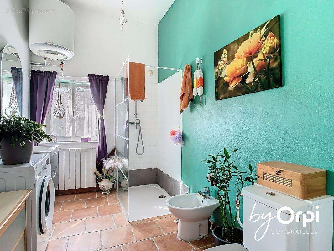 Maison à SAINT-MAURICE-PRES-PIONSAT