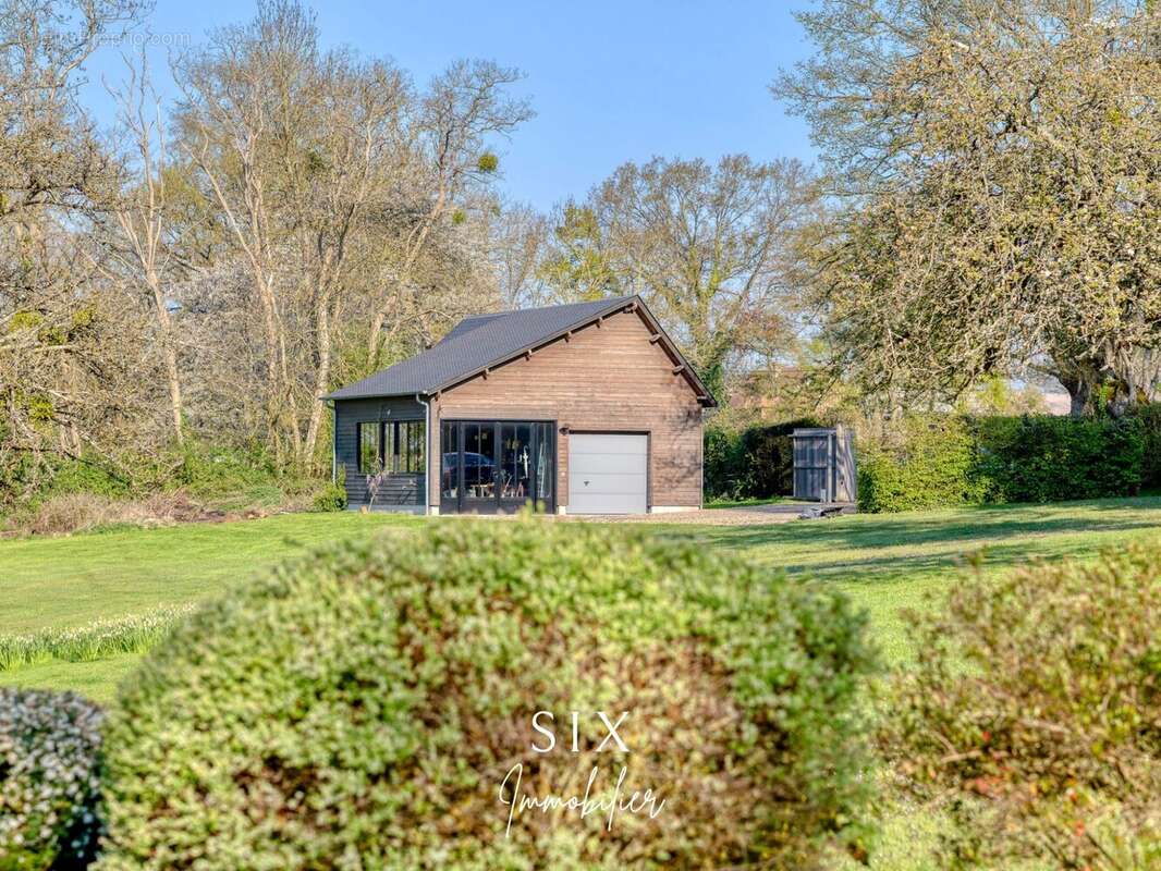 Maison 240 m² à Cambremer  - photo 5