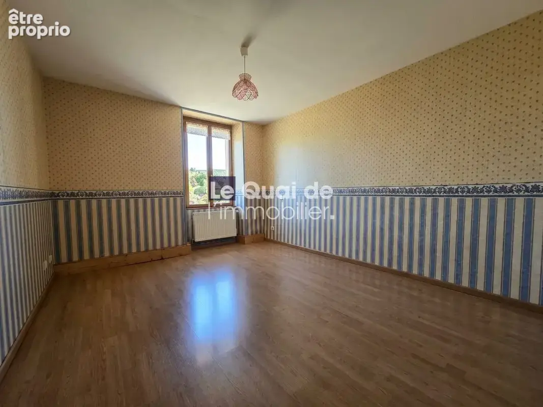 Maison 6 pièces 115 m² à vendre à Brezins (38590) - photo 8