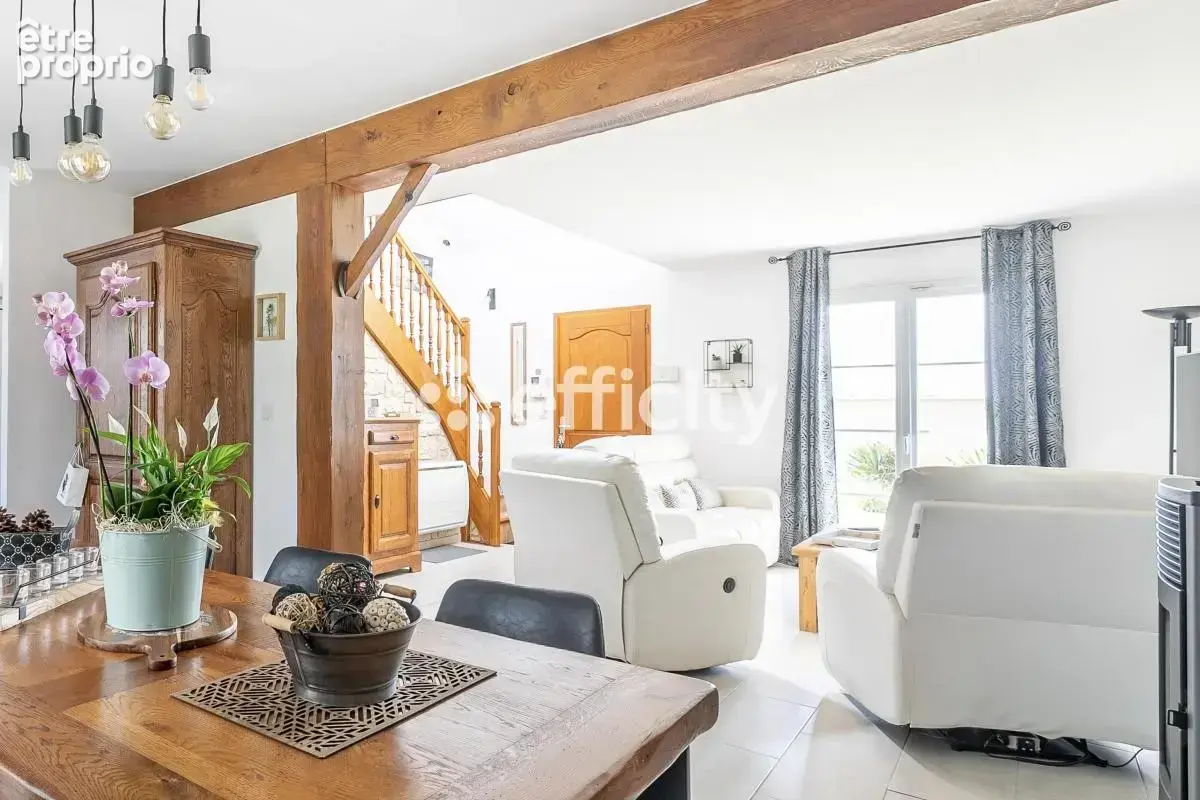 Maison 110 m² à Crepy-En-Valois  - photo 6