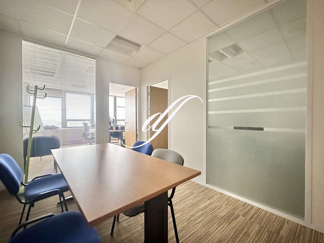 Commerce à PARIS-14E