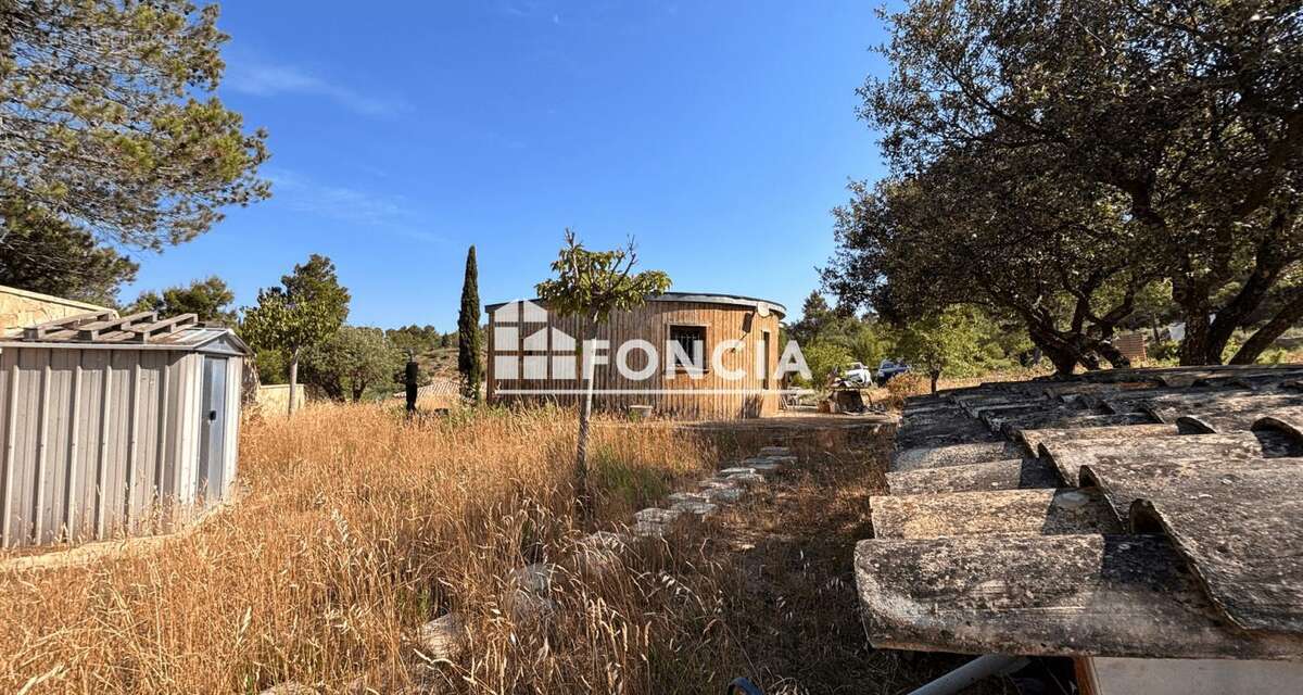 Maison à SAINT-PIERRE-DES-CHAMPS