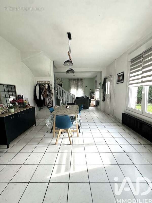 Photo 2 - Maison à BRUAY-LA-BUISSIERE