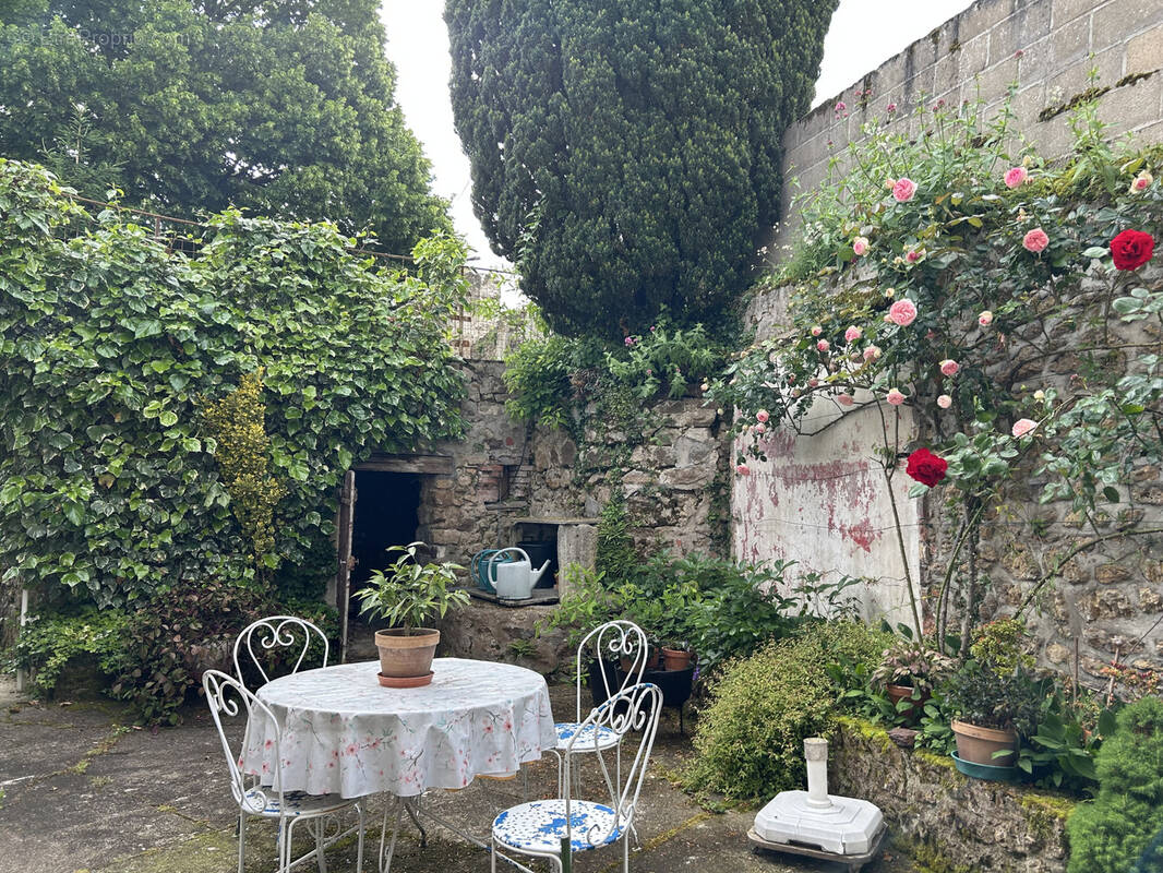 Maison à SAINT-GILLES