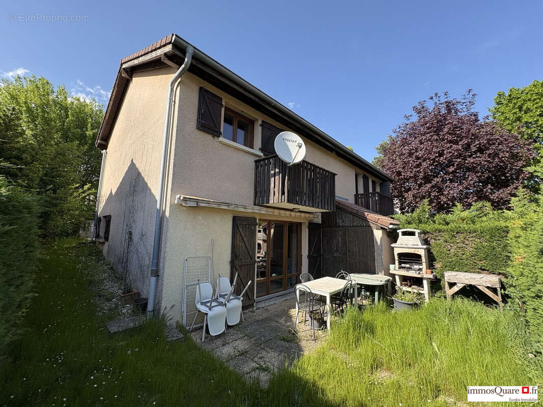 Maison à FERNEY-VOLTAIRE