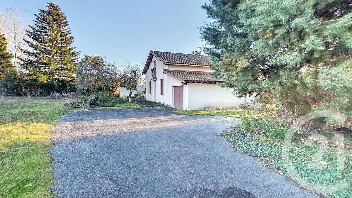 Maison à VILLEFRANCHE-DE-LAURAGAIS