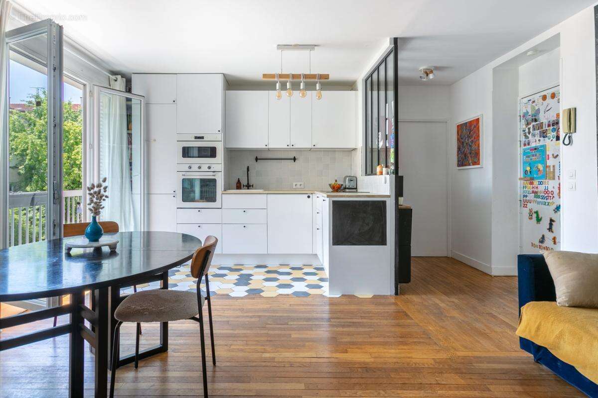 Appartement à ASNIERES-SUR-SEINE