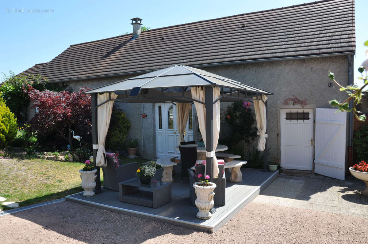Maison à LAPALISSE