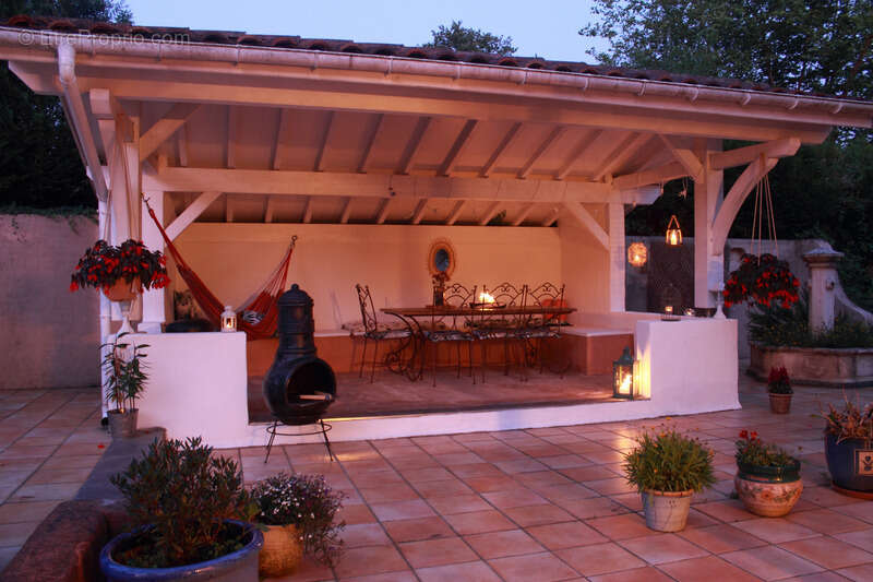Exceptionnelle demeure du 18ᵉ siècle, habitation et activité touristique au cœur du Pays Basque ! - photo 14