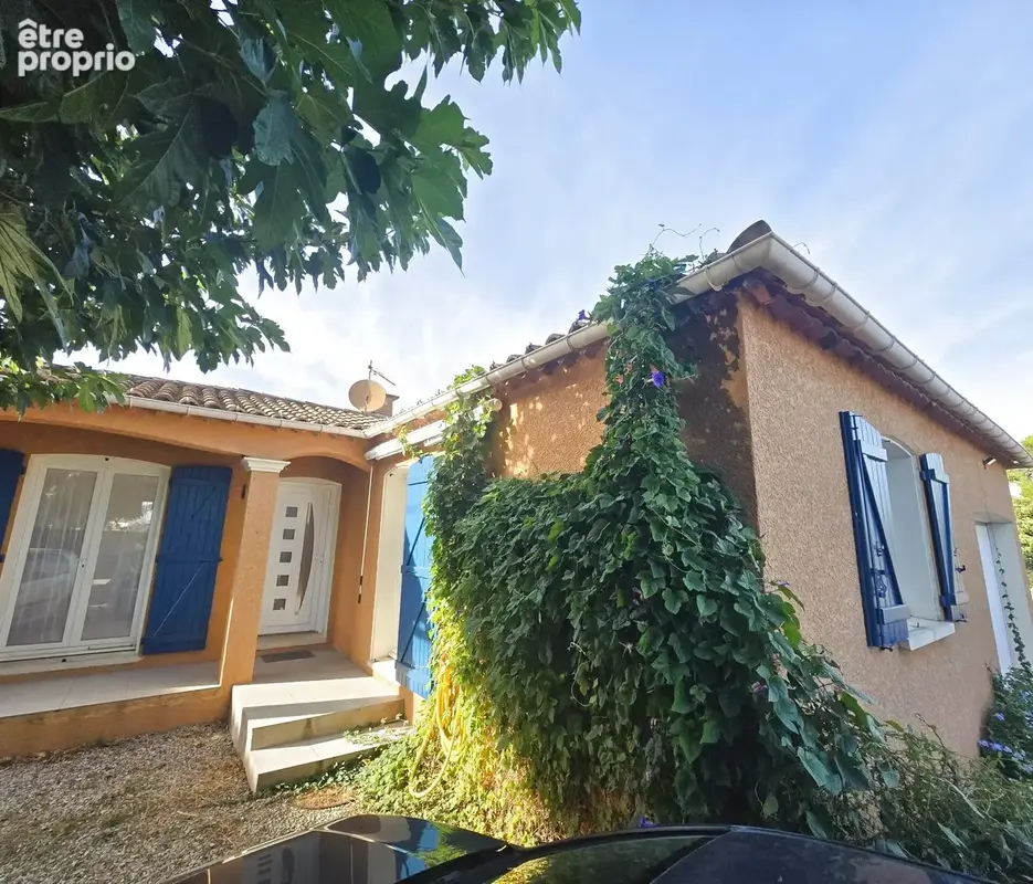 A vendre Villa 3 chambres garage 945 m2 terrain - photo 2