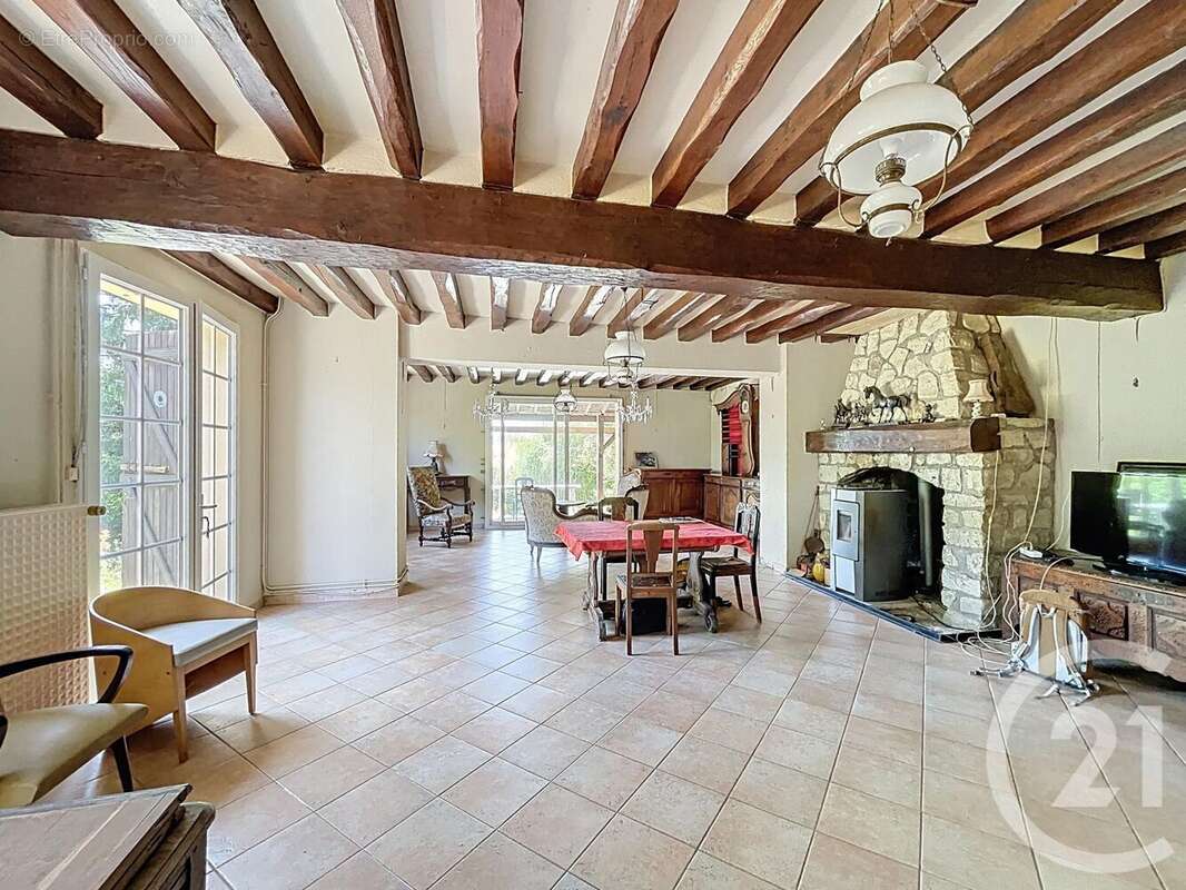 Maison à SAINT-VALERIEN