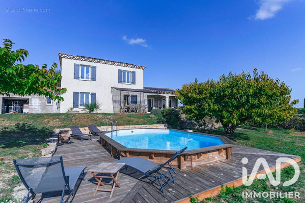 Photo 1 - Maison à ISSIRAC