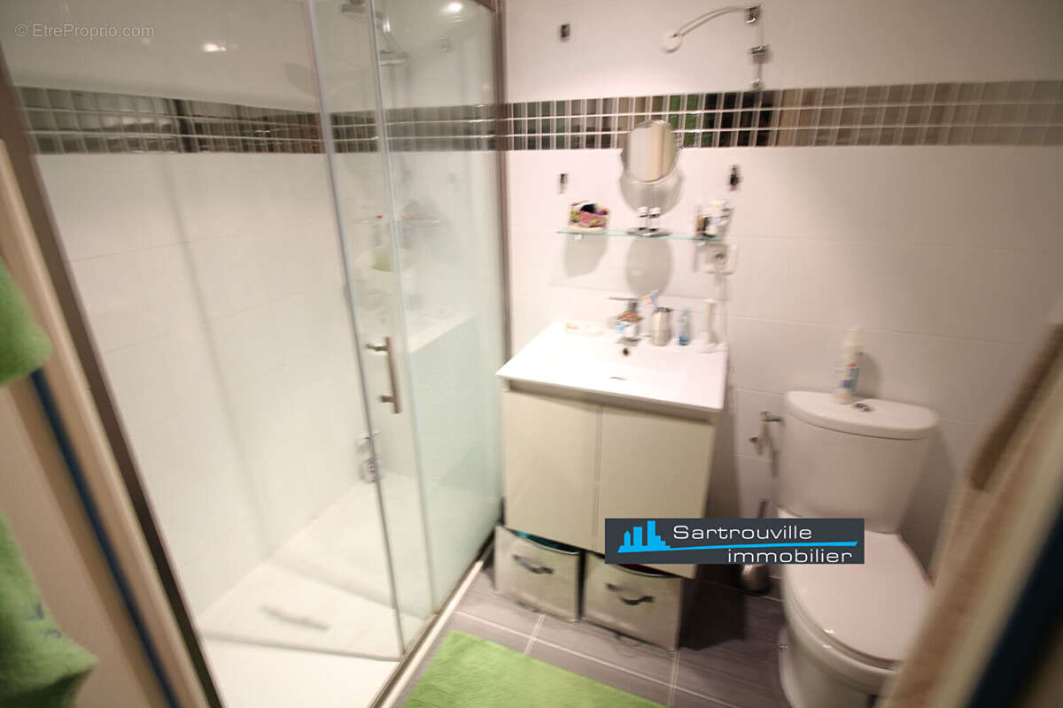 Maison à SARTROUVILLE