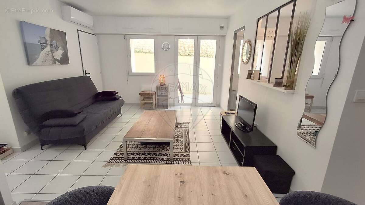 Appartement à VAUX-SUR-MER
