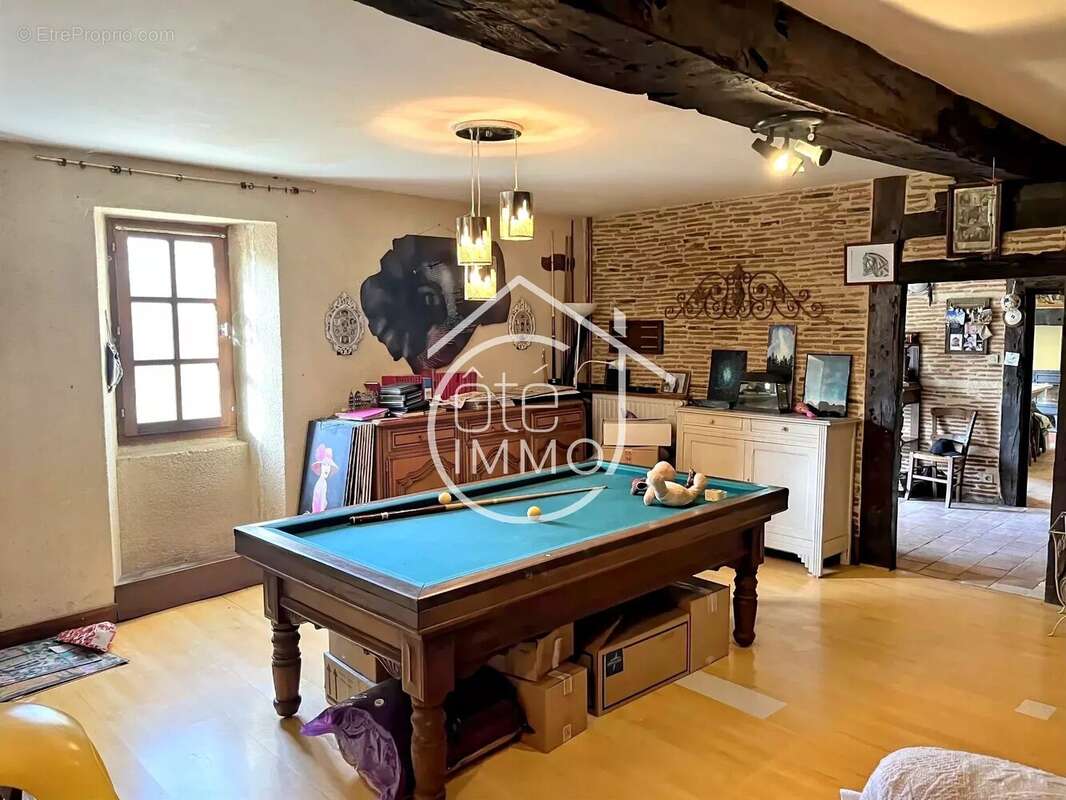 Maison à SAINT-PIERRE-D&#039;EYRAUD